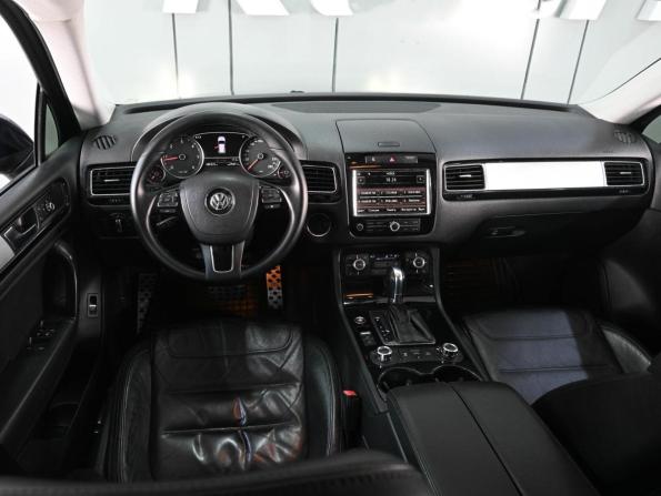 Volkswagen Touareg II с пробегом 2010 года, цена 2 149 000 рублей, 288925 км, внедорожник, Автокод Объявления