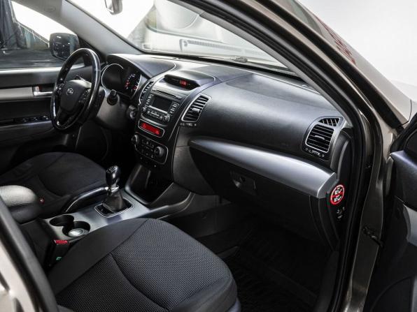 Kia Sorento II Рестайлинг с пробегом 2015 года, цена 1 680 000 рублей, 128169 км, внедорожник, Автокод Объявления