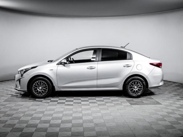 Kia Rio IV Рестайлинг с пробегом 2021 года, цена 1 398 000 рублей, 155572 км, седан, Автокод Объявления
