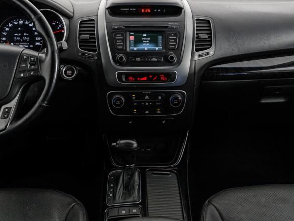 Kia Sorento II Рестайлинг с пробегом 2013 года, цена 1 549 000 рублей, 288394 км, внедорожник, Автокод Объявления