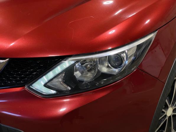 Nissan Qashqai II с пробегом 2017 года, цена 1 350 000 рублей, 138995 км, внедорожник, Автокод Объявления