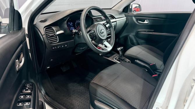 Kia Rio IV с пробегом 2019 года, цена 1 240 000 рублей, 184000 км, седан, Автокод Объявления