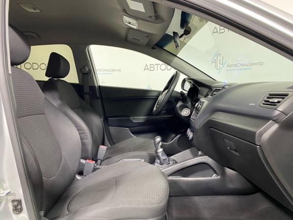 Kia Rio III Рестайлинг с пробегом 2016 года, цена 747 500 рублей, 161000 км, седан, Автокод Объявления