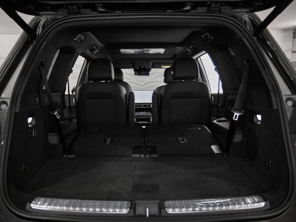 Новый Li Auto (Lixiang) L9 I Рестайлинг 2025 года, цена 11 799 000 рублей, внедорожник, Автокод Объявления