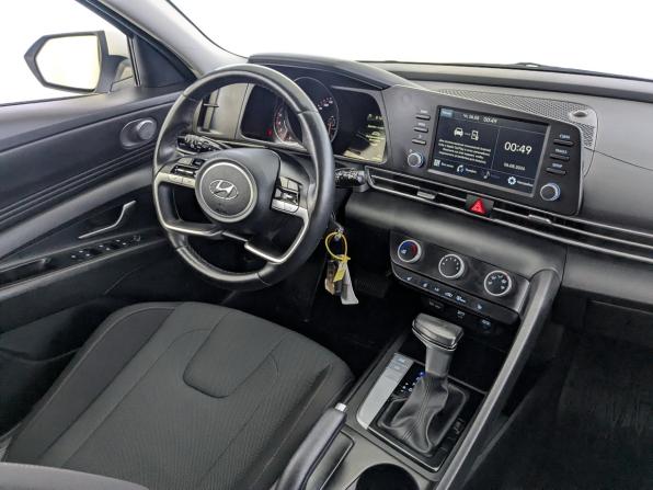 Hyundai Elantra VII (CN7) с пробегом 2022 года, цена 2 050 000 рублей, 69901 км, седан, Автокод Объявления