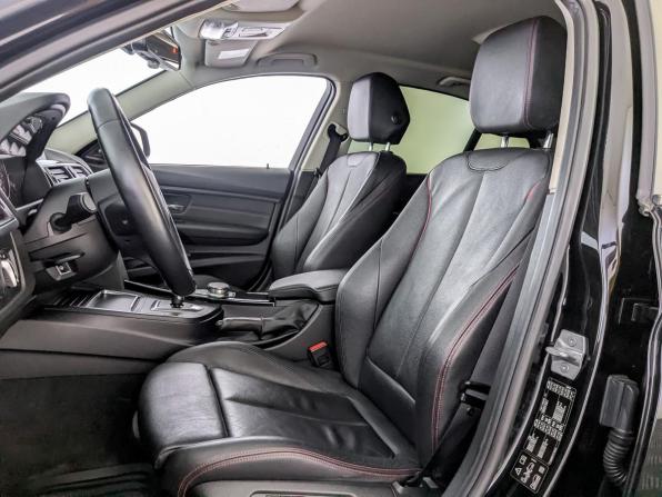 BMW 3 серии VI (F3x) Рестайлинг с пробегом 2018 года, цена 2 640 000 рублей, 99497 км, седан, Автокод Объявления