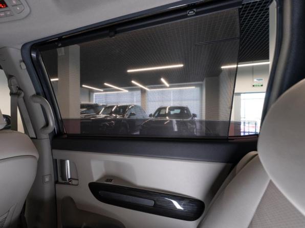 Kia Carnival III с пробегом 2018 года, цена 3 100 000 рублей, 129158 км, минивэн, Автокод Объявления