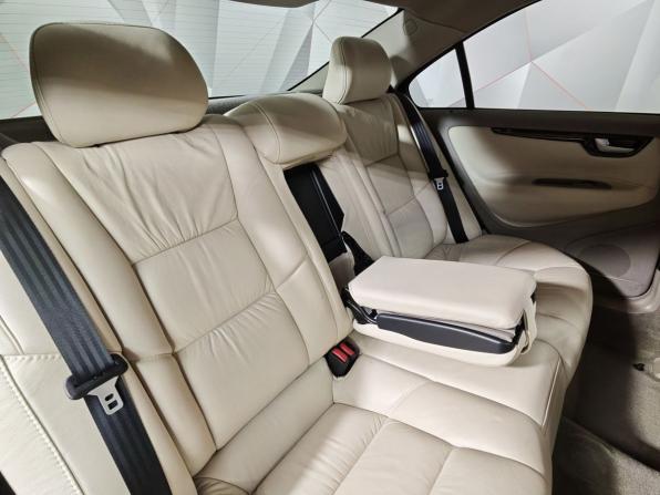 Volvo S60 I Рестайлинг с пробегом 2009 года, цена 881 000 рублей, 152982 км, седан, Автокод Объявления
