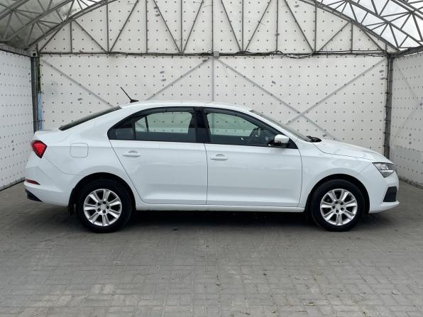 Skoda Rapid II с пробегом 2020 года, цена 1 685 000 рублей, 42163 км, лифтбек, Автокод Объявления