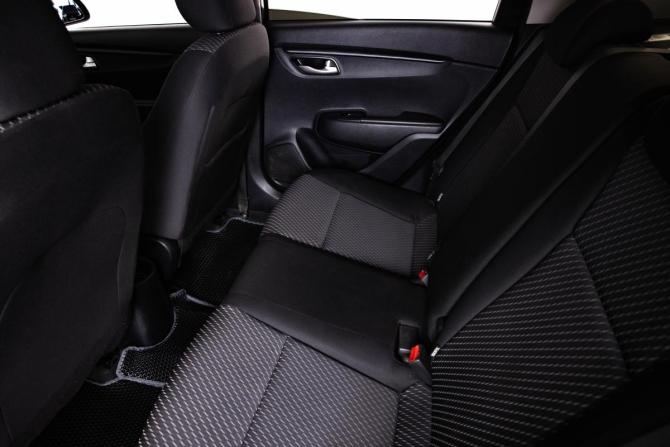 Kia Rio IV с пробегом 2018 года, цена 1 229 000 рублей, 160000 км, седан, Автокод Объявления