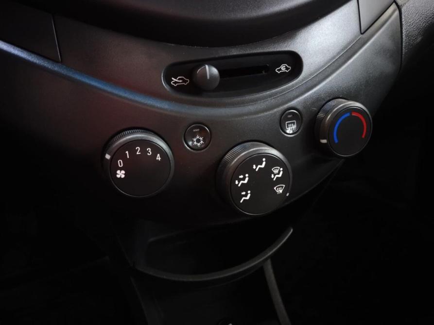 Chevrolet Spark III Набережные Челны  - изображение 12