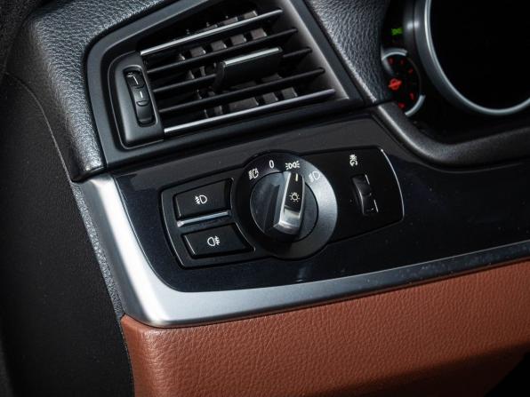 BMW 5 серии VI (F10/F11/F07) Рестайлинг с пробегом 2015 года, цена 1 998 000 рублей, 208012 км, седан, Автокод Объявления