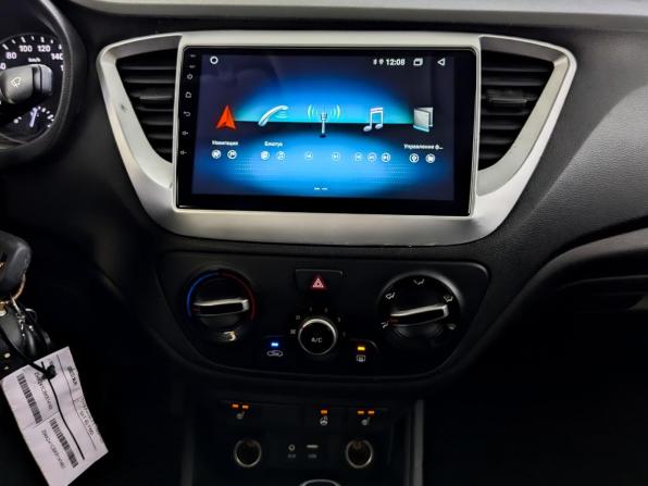 Hyundai Solaris II с пробегом 2019 года, цена 1 275 000 рублей, 163556 км, седан, Автокод Объявления