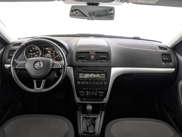 Skoda Yeti I Рестайлинг с пробегом 2015 года, цена 1 375 000 рублей, 112874 км, внедорожник, Автокод Объявления