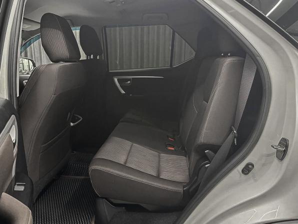 Toyota Fortuner II с пробегом 2017 года, цена 3 000 000 рублей, 158000 км, внедорожник, Автокод Объявления