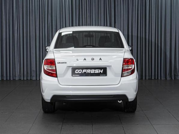 Lada (ВАЗ) Granta I Рестайлинг с пробегом 2022 года, цена 855 000 рублей, 46077 км, седан, Автокод Объявления