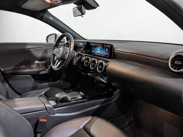 Mercedes-Benz A-Класс IV (W177) с пробегом 2020 года, цена 2 595 000 рублей, 49500 км, седан, Автокод Объявления