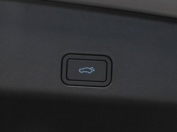 Geely Monjaro I Рестайлинг 2 с пробегом 2025 года, цена 4 050 000 рублей, 25 км, внедорожник, Автокод Объявления