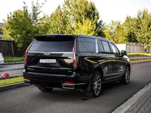 Cadillac Escalade V с пробегом 2021 года, цена 10 200 000 рублей, 82893 км, внедорожник, Автокод Объявления