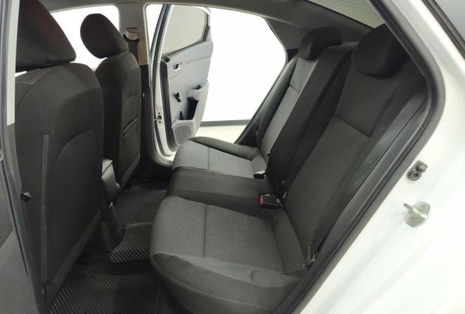 Hyundai Solaris II с пробегом 2018 года, цена 779 000 рублей, 223710 км, седан, Автокод Объявления