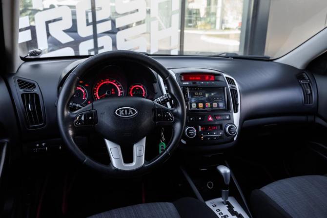 Kia Ceed I Рестайлинг с пробегом 2011 года, цена 649 000 рублей, 170372 км, универсал, Автокод Объявления