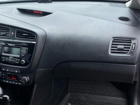 Kia Ceed II с пробегом 2014 года, цена 1 050 000 рублей, 147000 км, хэтчбек, Автокод Объявления