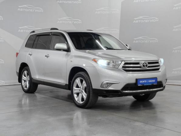 Toyota Highlander II (XU40) Рестайлинг с пробегом 2011 года, цена 1 999 000 рублей, 186179 км, внедорожник, Автокод Объявления