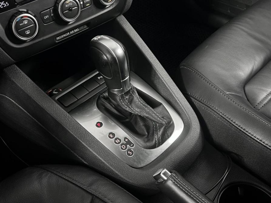 Volkswagen Jetta VI Казань  - изображение 18