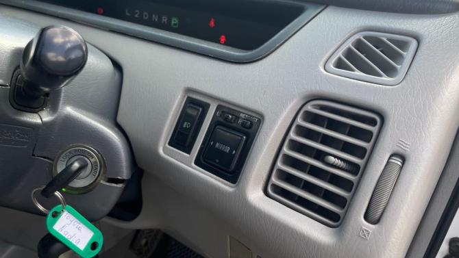 Toyota Nadia с пробегом 1999 года, цена 377 600 рублей, 299999 км, минивэн, Автокод Объявления