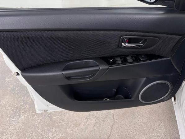 Mazda 3 I (BK) Рестайлинг с пробегом 2008 года, цена 580 000 рублей, 170000 км, седан, Автокод Объявления