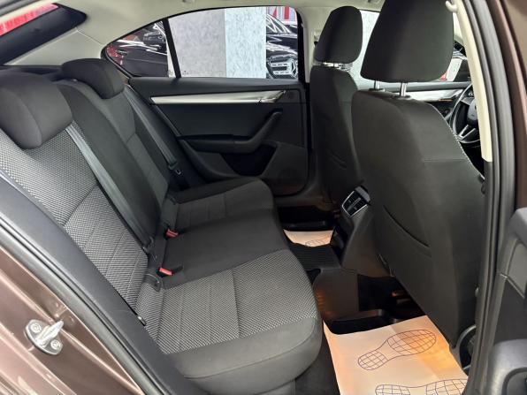 Skoda Octavia III (A7) с пробегом 2015 года, цена 1 465 000 рублей, 115532 км, лифтбек, Автокод Объявления