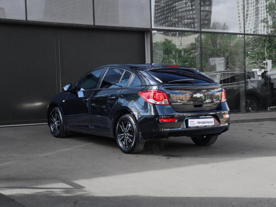 Chevrolet Cruze I Рестайлинг Москва  - изображение 6