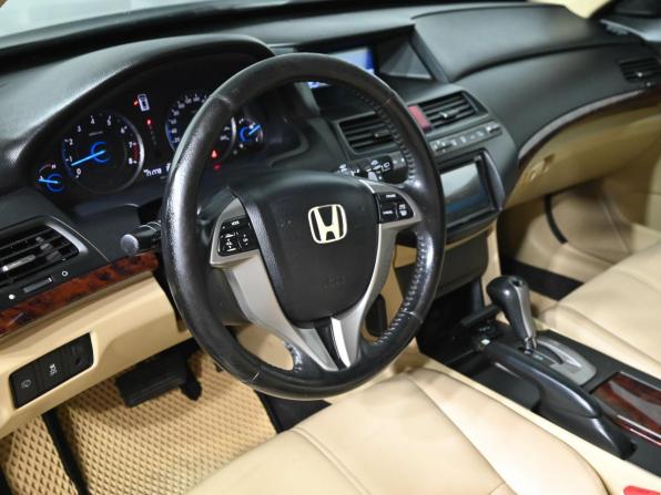 Honda Crosstour I с пробегом 2012 года, цена 1 615 000 рублей, 171772 км, внедорожник, Автокод Объявления