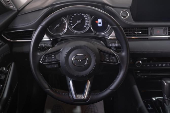 Mazda 6 III (GJ) Рестайлинг 2 с пробегом 2020 года, цена 2 569 000 рублей, 23500 км, седан, Автокод Объявления