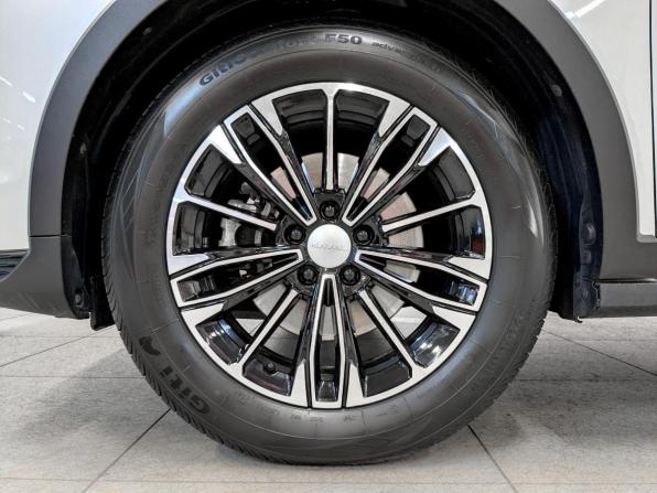 Haval Jolion I Рестайлинг с пробегом 2024 года, цена 1 915 000 рублей, 32201 км, внедорожник, Автокод Объявления