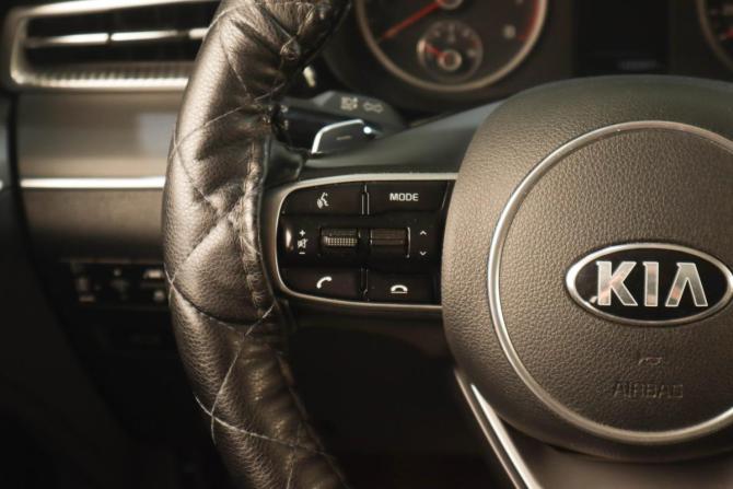 Kia K5 III с пробегом 2021 года, цена 2 379 000 рублей, 122000 км, седан, Автокод Объявления