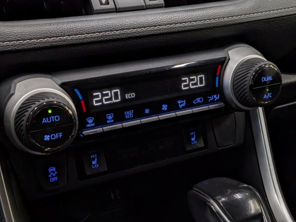 Toyota RAV4 V (XA50) с пробегом 2020 года, цена 3 050 000 рублей, 80457 км, внедорожник, Автокод Объявления