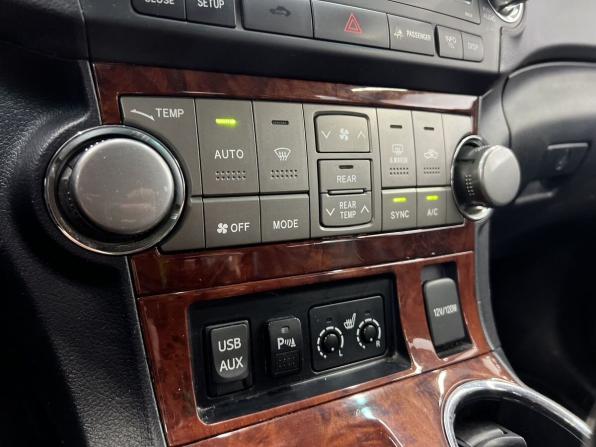 Toyota Highlander II (XU40) Рестайлинг с пробегом 2013 года, цена 2 150 000 рублей, 168005 км, внедорожник, Автокод Объявления