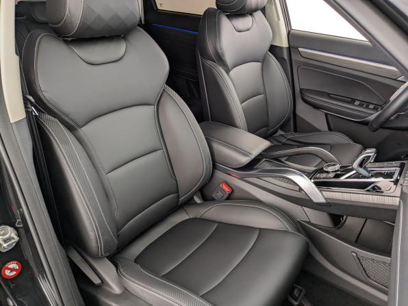Geely Atlas Pro с пробегом 2023 года, цена 2 150 000 рублей, 57572 км, внедорожник, Автокод Объявления