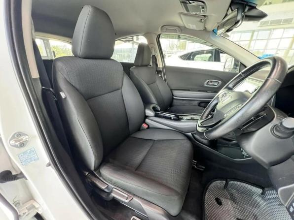 Honda Vezel I с пробегом 2016 года, цена 1 695 000 рублей, 96045 км, внедорожник, Автокод Объявления