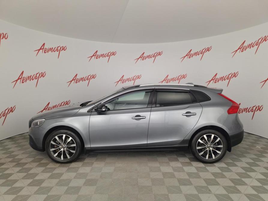 Volvo V40 Cross Country I Рестайлинг Псков  - изображение 2