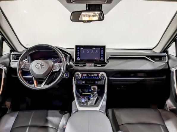 Toyota RAV4 V (XA50) с пробегом 2020 года, цена 3 290 000 рублей, 66712 км, внедорожник, Автокод Объявления