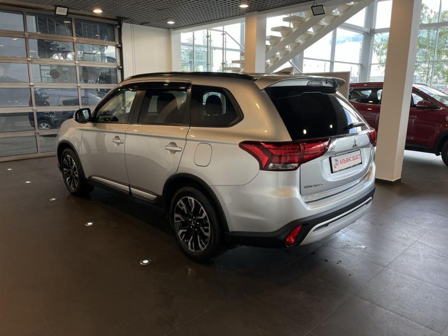 Mitsubishi Outlander III Рестайлинг 3 Чебоксары  - изображение 5