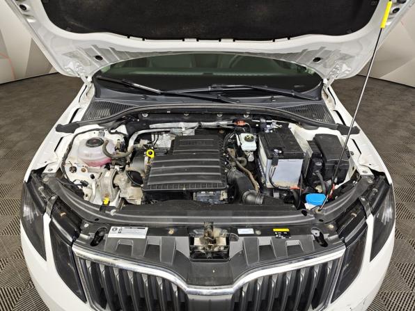 Skoda Octavia III (A7) Рестайлинг с пробегом 2017 года, цена 1 611 000 рублей, 65807 км, лифтбек, Автокод Объявления