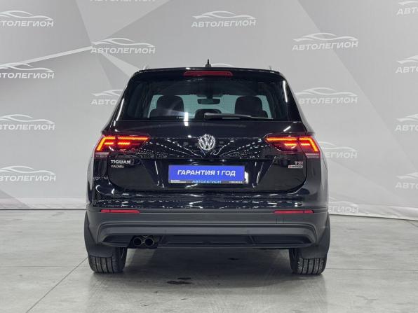 Volkswagen Tiguan II с пробегом 2017 года, цена 2 200 000 рублей, 194050 км, внедорожник, Автокод Объявления