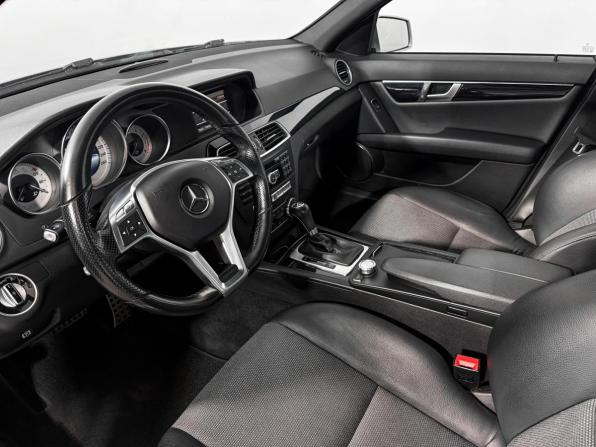 Mercedes-Benz C-Класс III (W204) Рестайлинг с пробегом 2013 года, цена 1 450 000 рублей, 140800 км, седан, Автокод Объявления