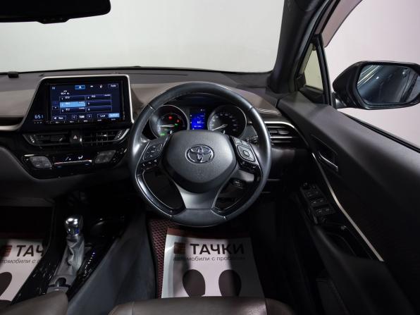 Toyota C-HR I с пробегом 2017 года, цена 1 795 000 рублей, 88060 км, внедорожник, Автокод Объявления