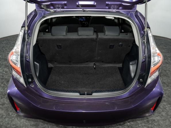 Toyota Aqua I Рестайлинг 2 с пробегом 2019 года, цена 1 120 300 рублей, 117604 км, хэтчбек, Автокод Объявления