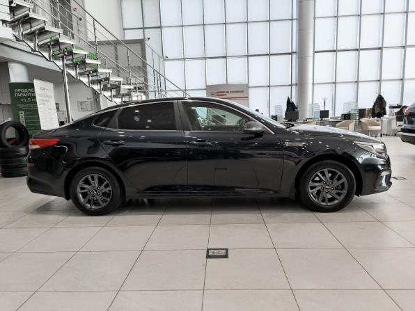 Kia Optima IV Рестайлинг с пробегом 2018 года, цена 1 550 000 рублей, 200942 км, седан, Автокод Объявления