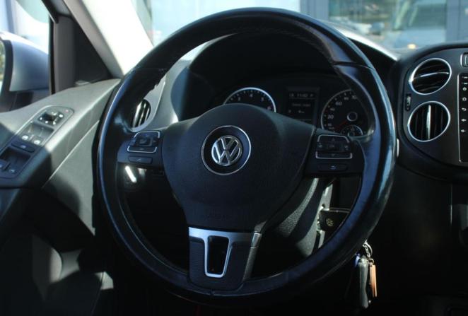 Volkswagen Tiguan I Рестайлинг с пробегом 2013 года, цена 1 100 000 рублей, 99187 км, внедорожник, Автокод Объявления